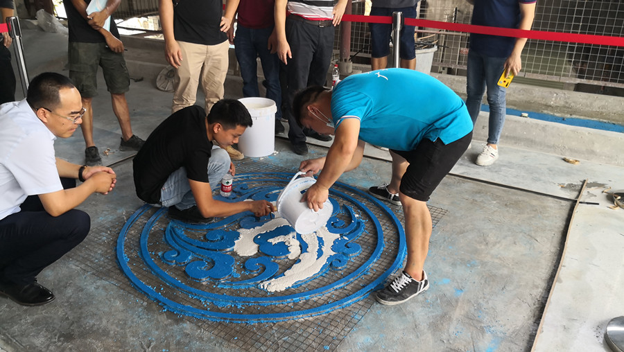 無機(jī)磨石白色部分澆筑 無機(jī)磨石白色部分澆筑