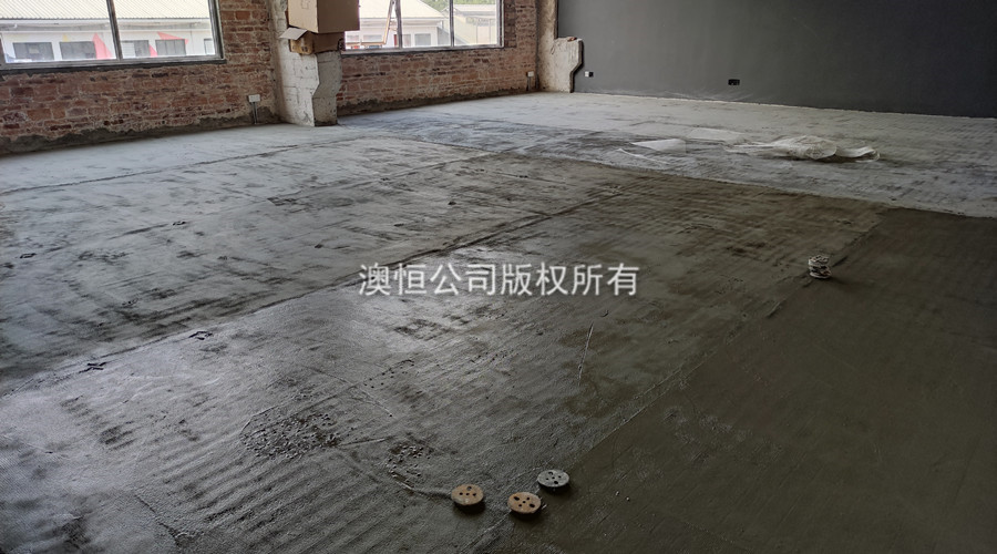 基礎地面處理完成 基礎地面處理完成