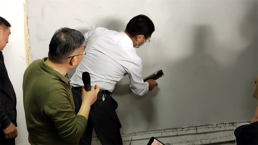 微水泥批刮實(shí)操 微水泥批刮實(shí)操